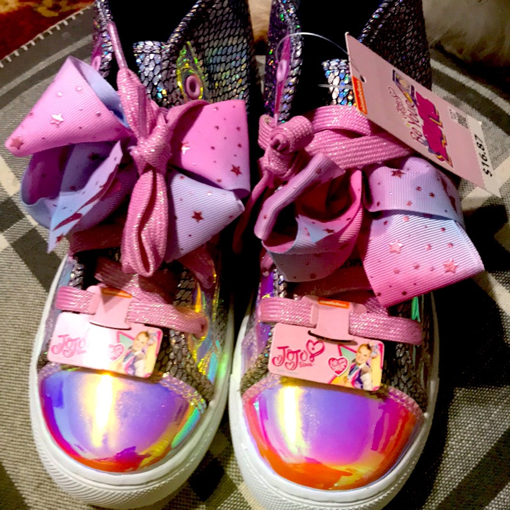 Jojo siwa shoes big girls size 4